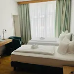 Wendelstein 3* 로젠하임